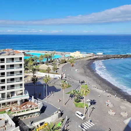 La Roca Apartment