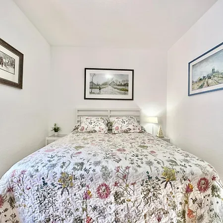 Apartment La Roca